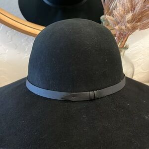 Nordstrom - Wool Hat - Black